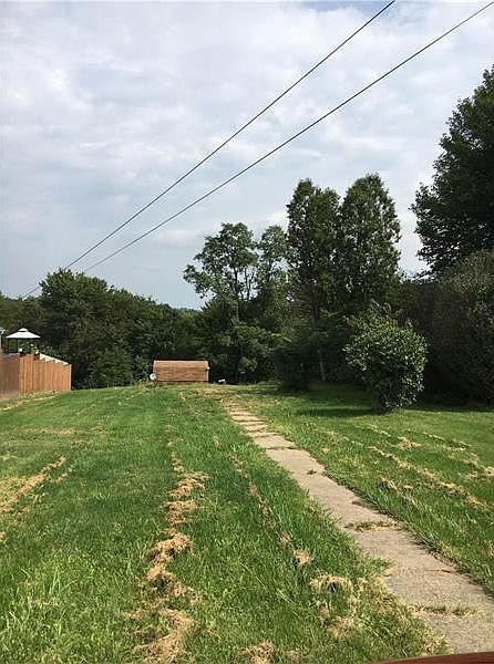 1st image of 14 Louise St