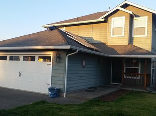 2703 Esther Ln, Grants Pass, OR 97527