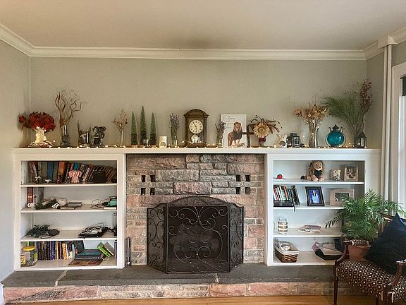 Bookshelves and mantle