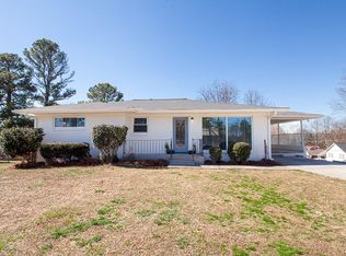 100 Nike Dr, Calhoun, GA 30701