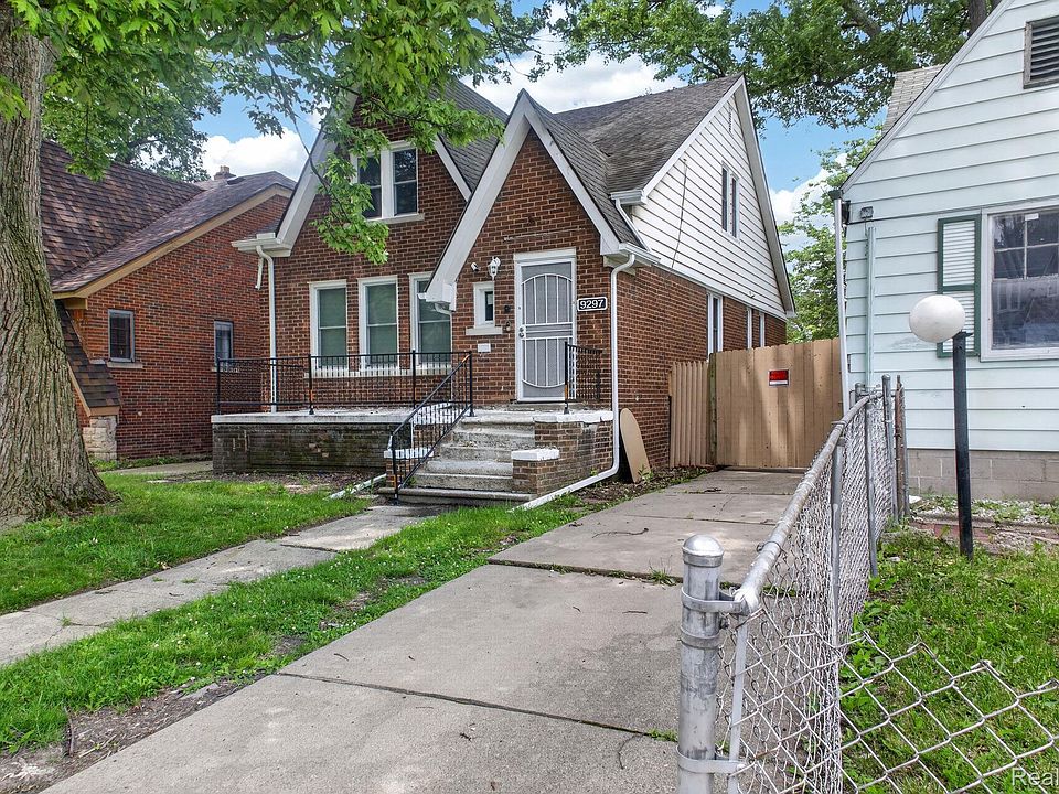 1st image of 9297 McKinney St