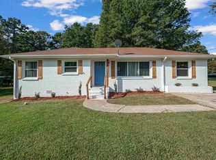 24 Sunset Ln, Birmingham, AL 35215