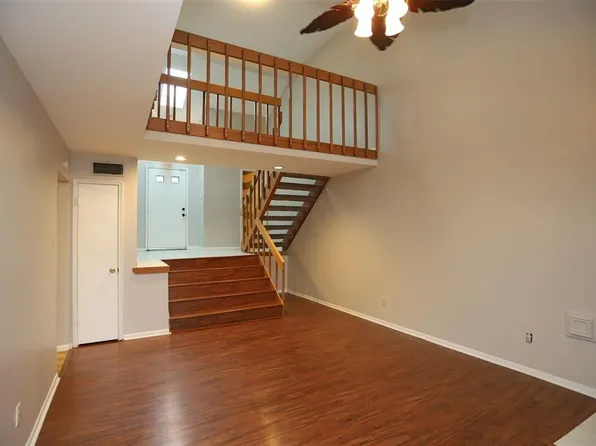 2336 Fairwind Rd, Houston, TX 77062