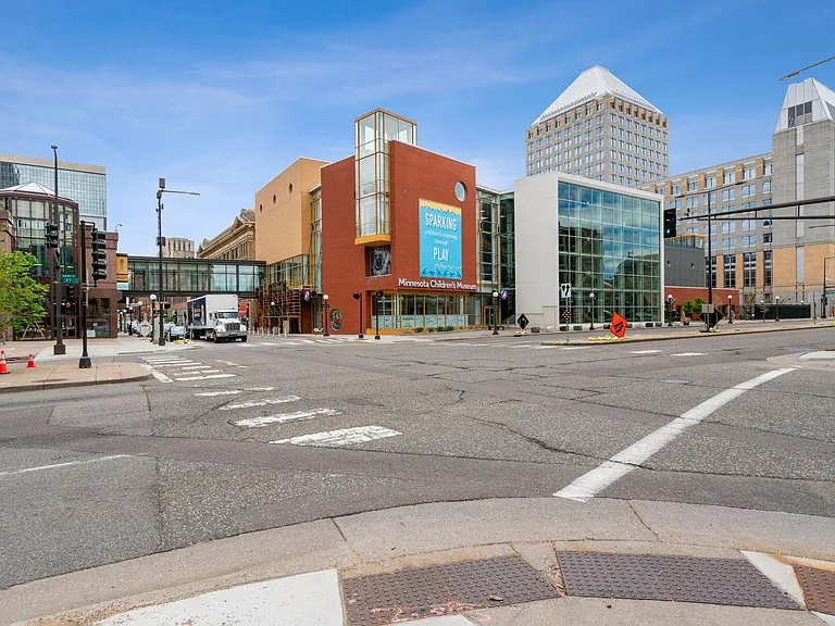 488 Wabasha St N #503 — Photo 35