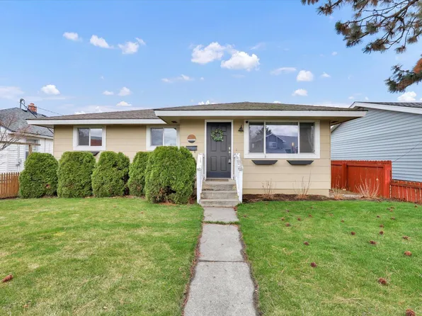 4224 N Oak St, Spokane, WA 99205