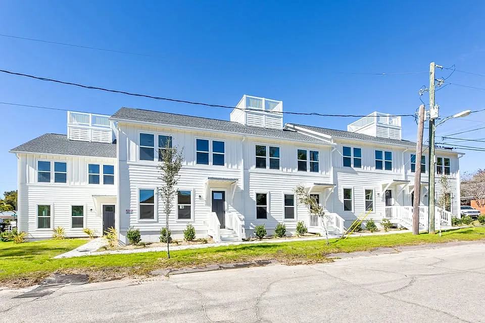 505 Harmon Ave #A