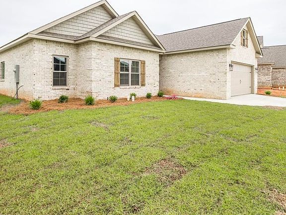 3rd image of 304 Willowbrook Ln