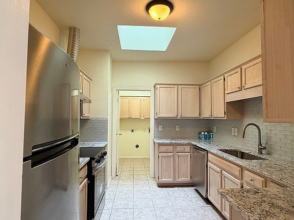 4th image of 1809 Bachman Ct
