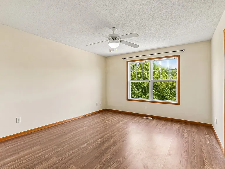 1912 Rose Way #601 — Photo 25