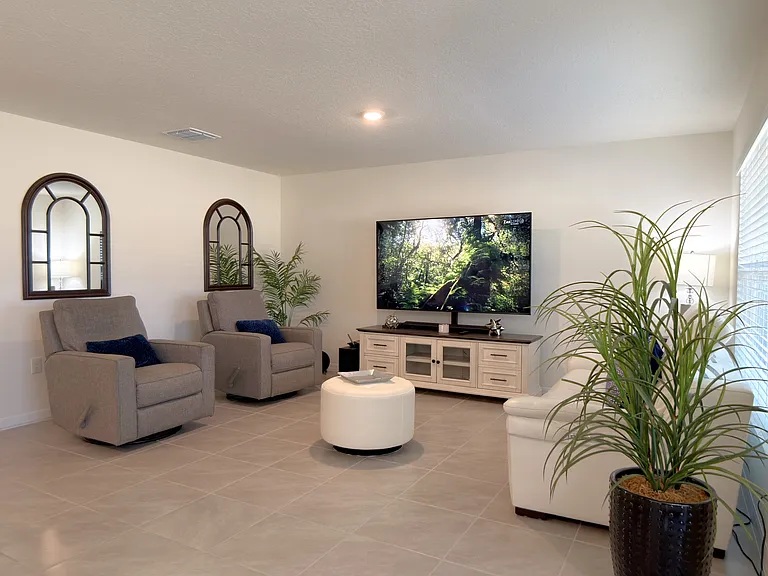 6987 SW 136th Ln — Photo 8