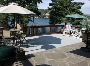 28806 Palisades Dr, Lake Arrowhead, CA 92352