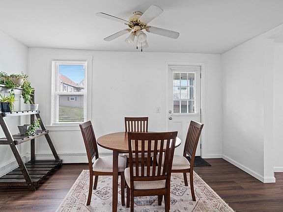 5th image of 419 E Dubois Ave