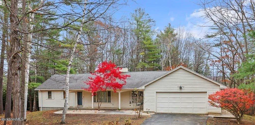 2 bed, 2.5 bath, 1867 sqft, $3,500 — Photo 1