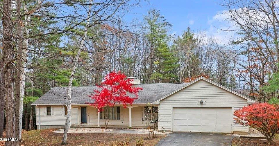 34 Galway Ct