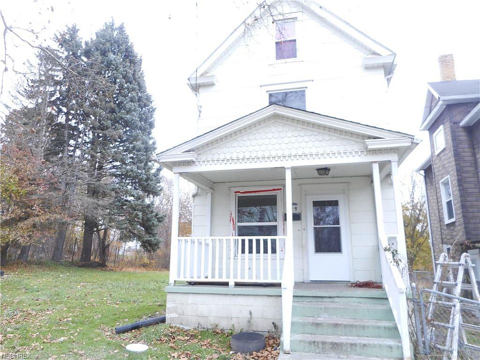 1st image of 129 S Garland Ave