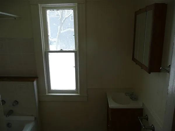 38 Home 029