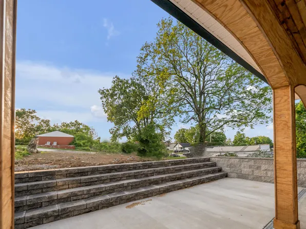 38 N Burns Street Ave, Winchester, KY 40391