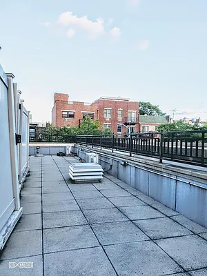 Rented by Citi Habitats | media 32