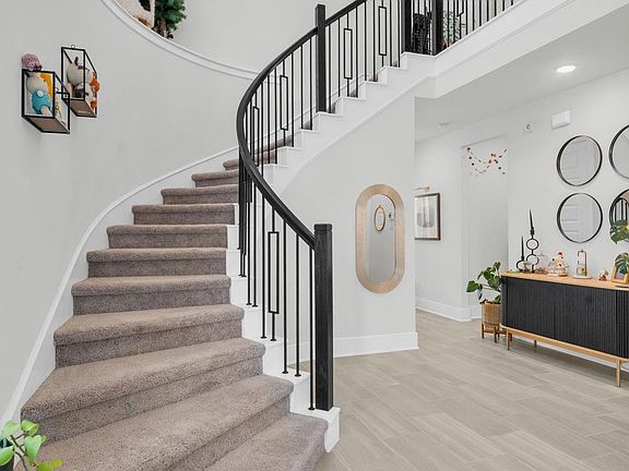 5th image of 7111 Winterberry Glen Ln
