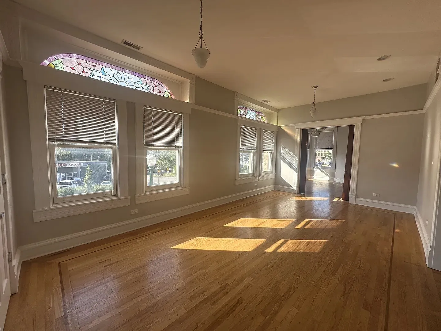 Apartments in Lockport — Photo 4