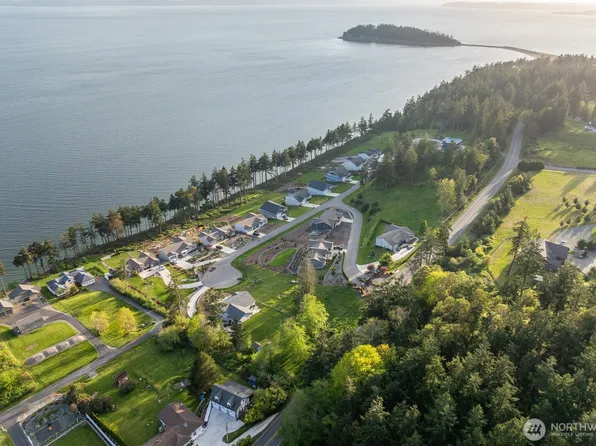 1485 Sergios View Lane, Oak Harbor, WA 98277