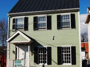 107 S King Street, Leesburg, VA 20175