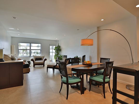 2nd image of 1130 11th St #1130