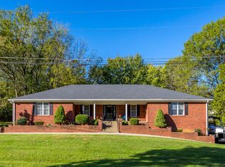 1211 Lakeshore Pkwy, Brandenburg, KY 40108