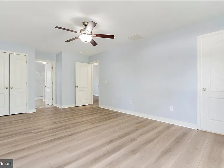 132 Pineview Ave #B — Photo 20
