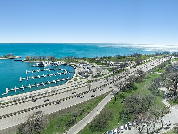 2nd image of 3180 N Lake Shore Dr APT 21C