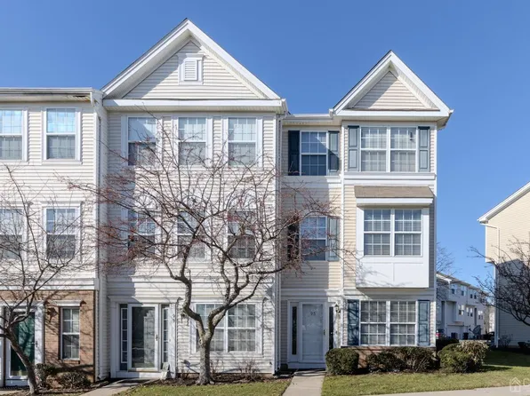 95 Giera Ct, Parlin, NJ 08859