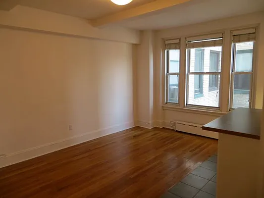 Rented by Performing Assets Corp | media 11