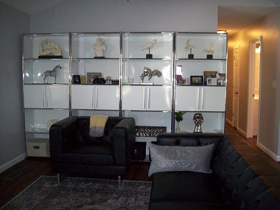 4th image of 847 Cobblestone Pl #0