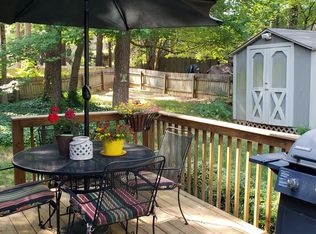 109 Creighton Ct, Cary, NC 27511