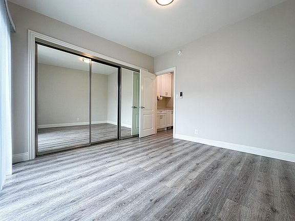 4th image of 6450 Lexington Ave #45A