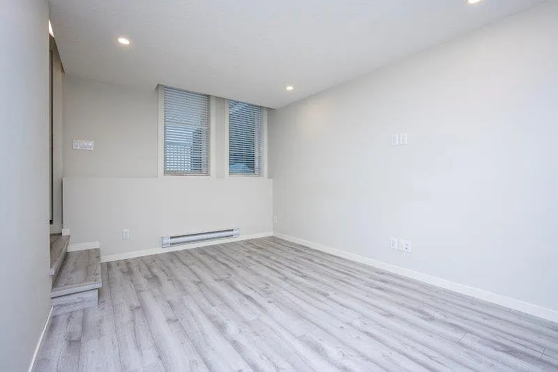 1 bed, 528 sqft, $1,300 — Photo 4