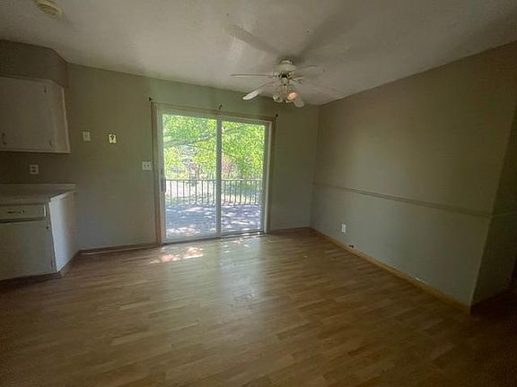 4th image of 1743 Reichert Ave