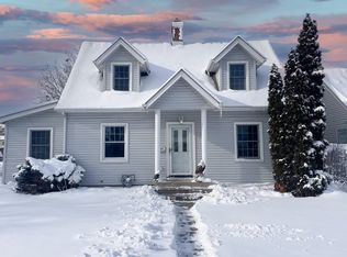 5102 Illinois St, Loves Park, IL 61111