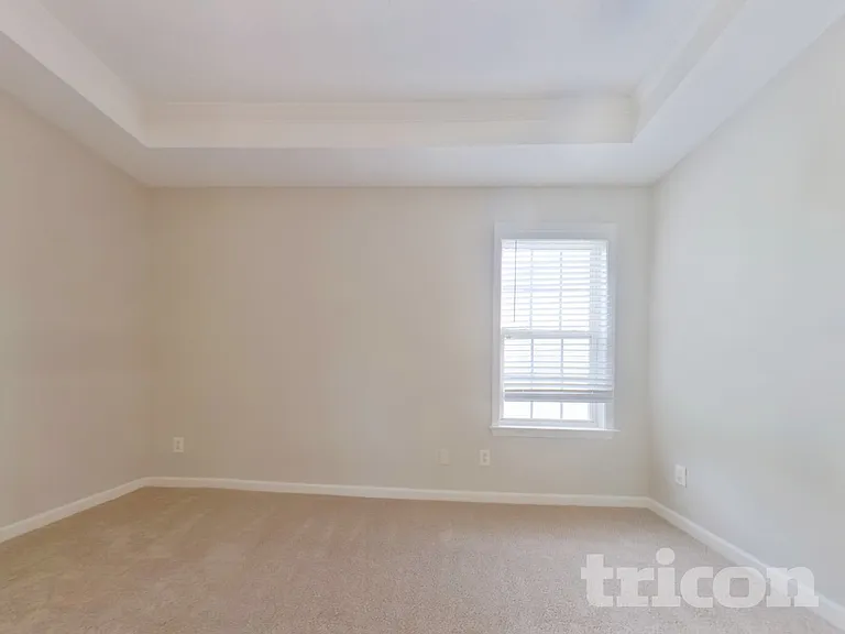 6452 Shadow Ct — Photo 11