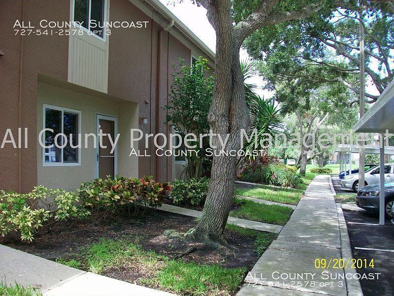 1st image of 11462 Bay St NE #11462