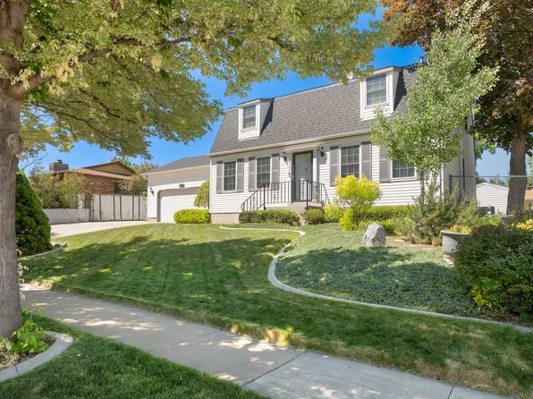6102 S Clara Dr, Salt Lake City, UT 84129