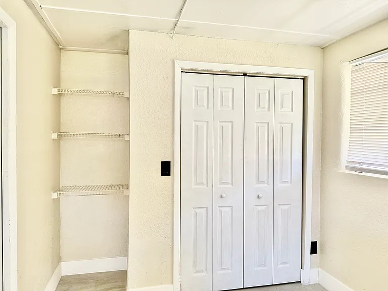 804 W Saint Petersburg Dr #804 — Photo 19