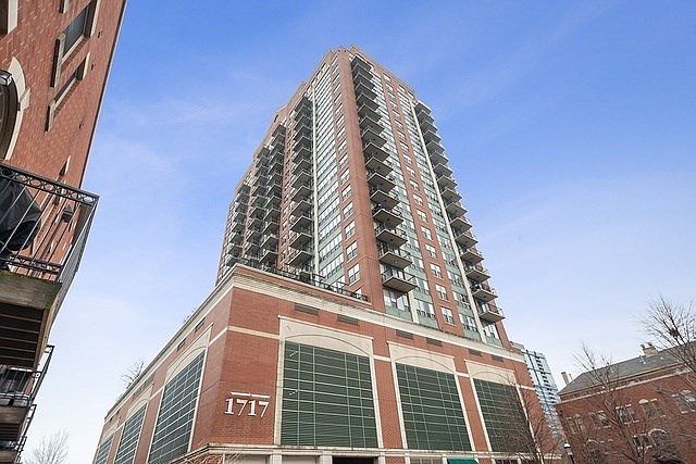1st image of 1717 S Prairie Ave APT 1905