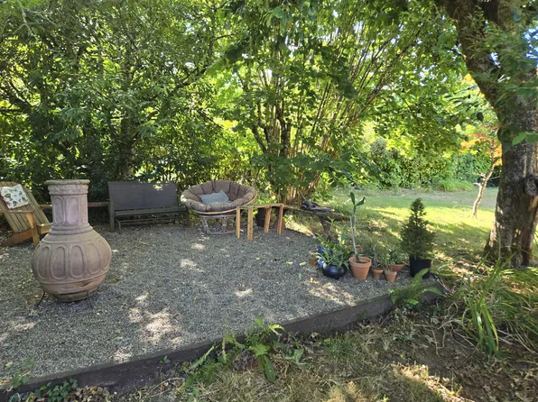 1534 NW 29th St, Corvallis, OR 97330