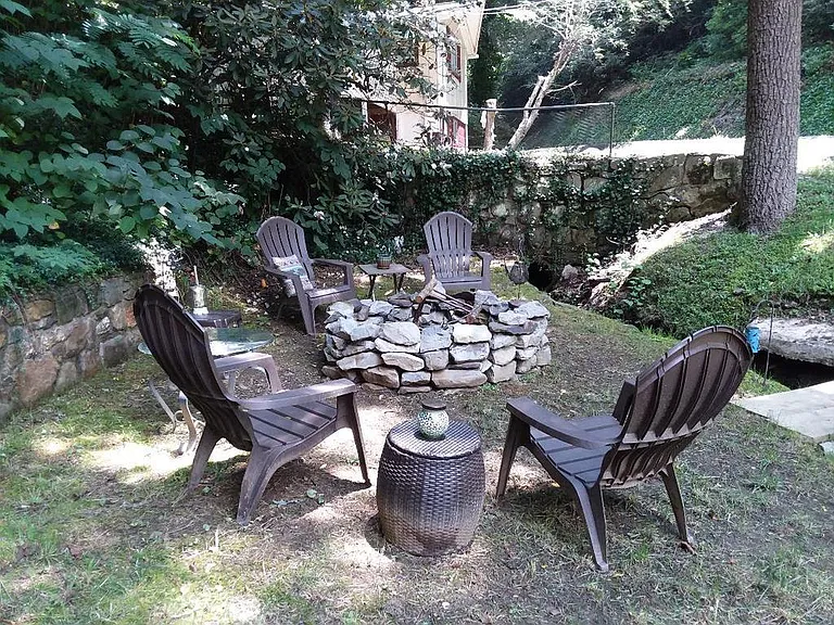 305 Shields View Dr — Photo 18