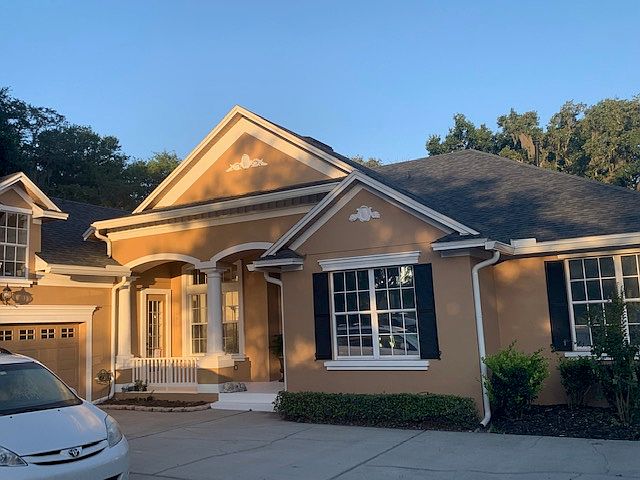 2nd image of 1048 Ridge Pointe Cv