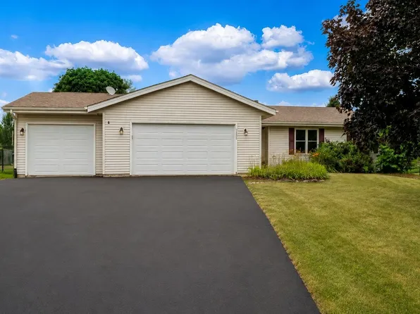 9960 Flint Ct, Roscoe, IL 61073