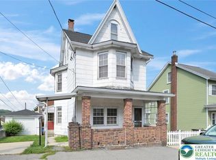 224 3rd St, Coaldale, PA 18218