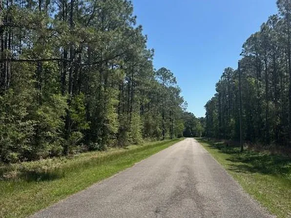 LOT 42 E Kemper St, Bay Saint Louis, MS 39520