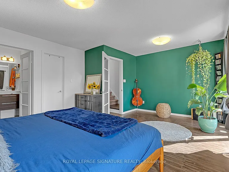 28 Laidlaw St #1612 — Photo 12